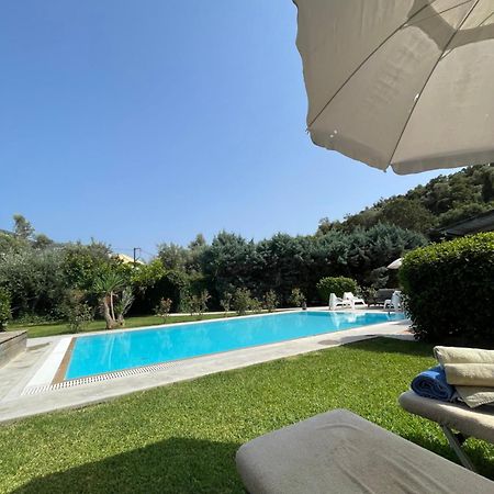 Gialos Villas 1-2 With A Private Pool Mikros Gialos Eksteriør billede