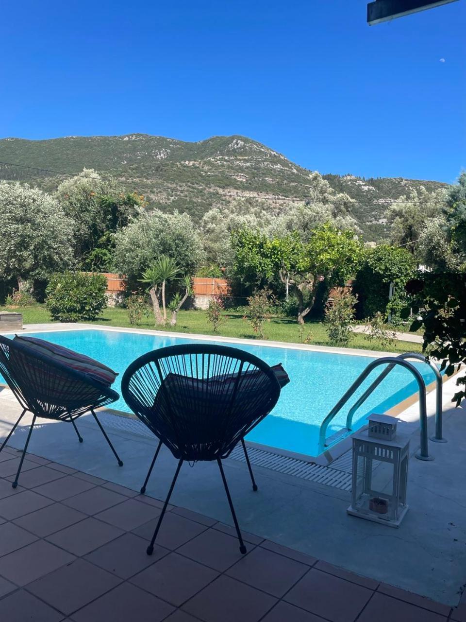 Gialos Villas 1-2 With A Private Pool Mikros Gialos Eksteriør billede